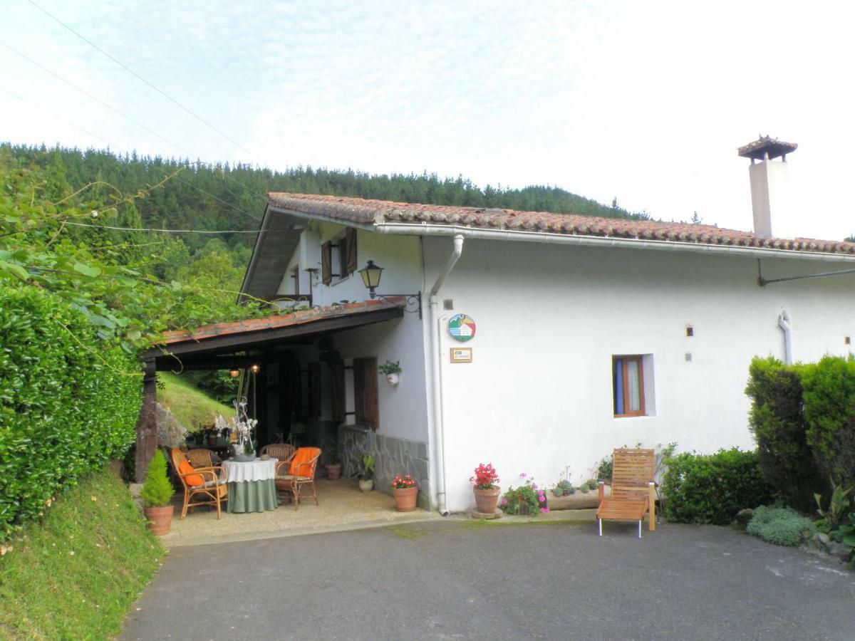 Casa Rural Akuiola Guest House Guizaburuaga Luaran gambar
